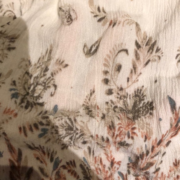 Garage Cold Shoulder Flowy Top - Picture 2 of 6